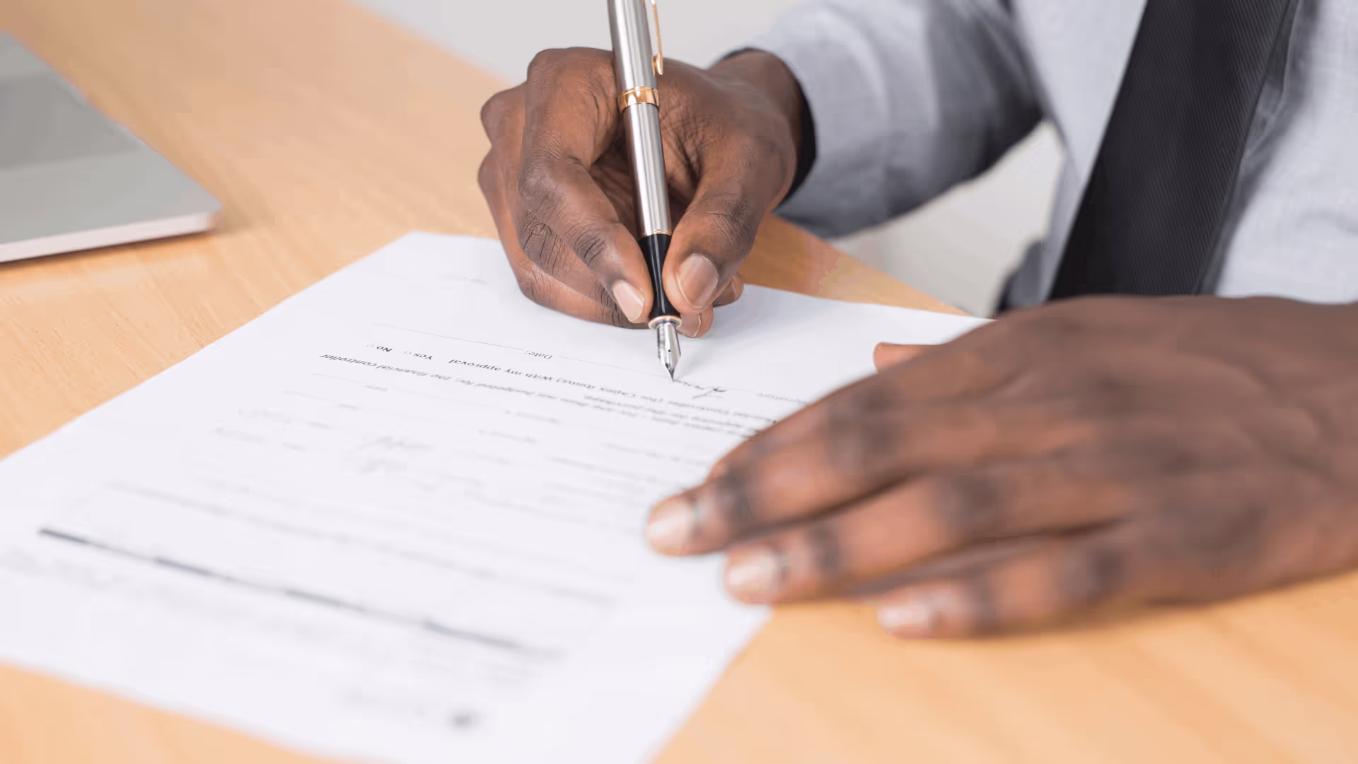 Contracts Between Adalo Experts and Their Clients: Are They Necessary?