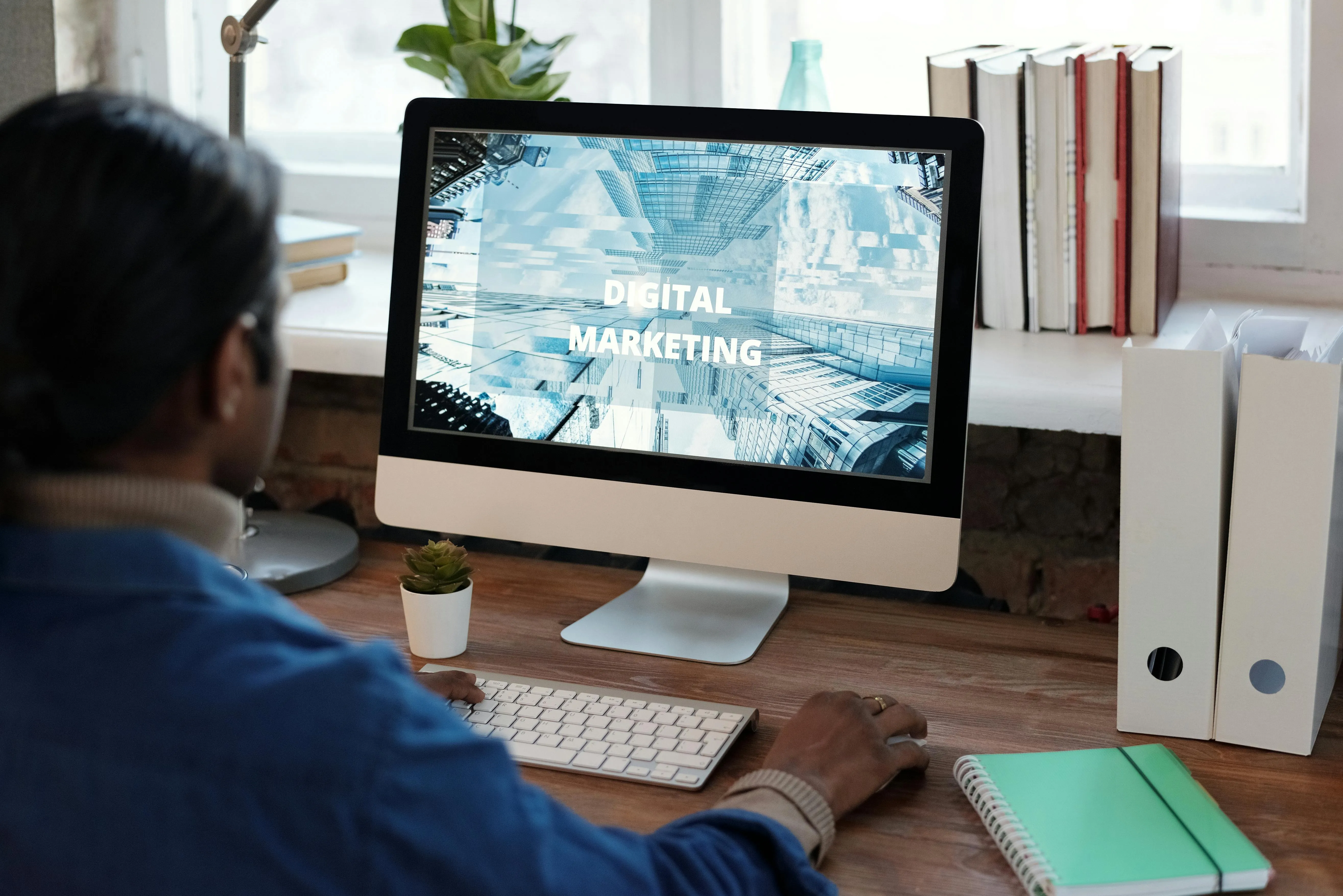 Top 8 No-Code Tools for Marketing Leaders in 2026