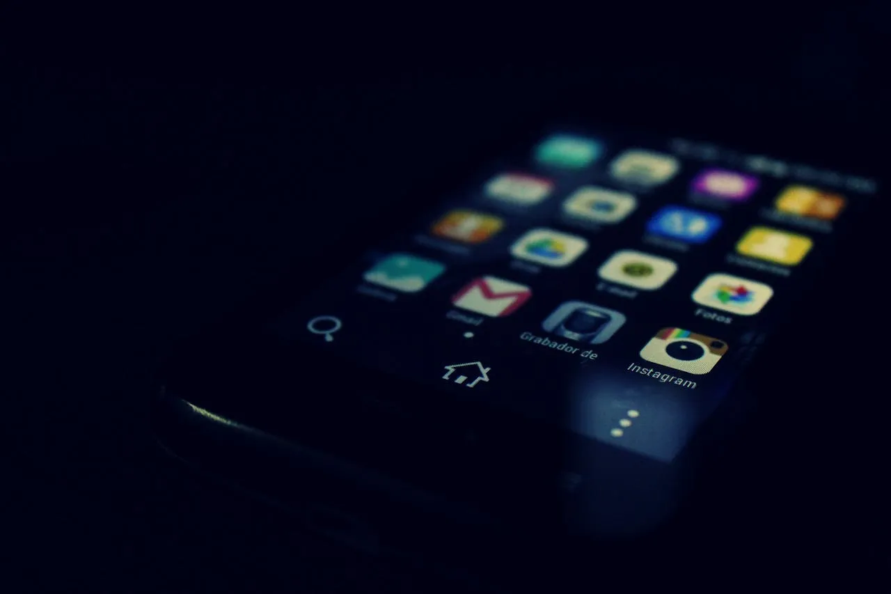 50 Legacy Mobile App Development Cost Statistics – Why Traditional Development Is Failing Businesses in 2025