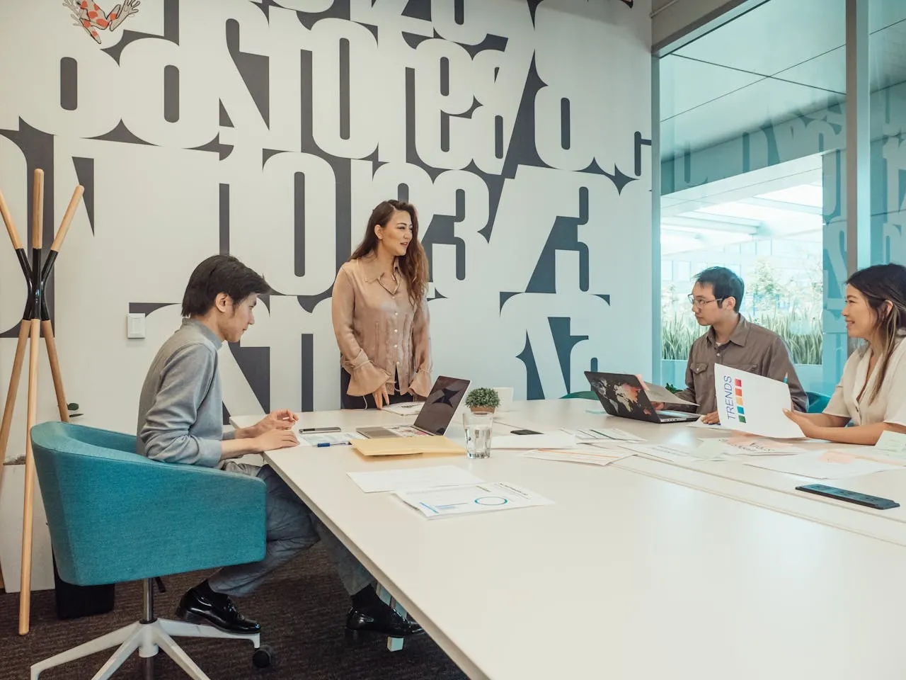 Traditional Database Management Trends in B2B – 50 Statistics Every Business Leader Should Know in 2026