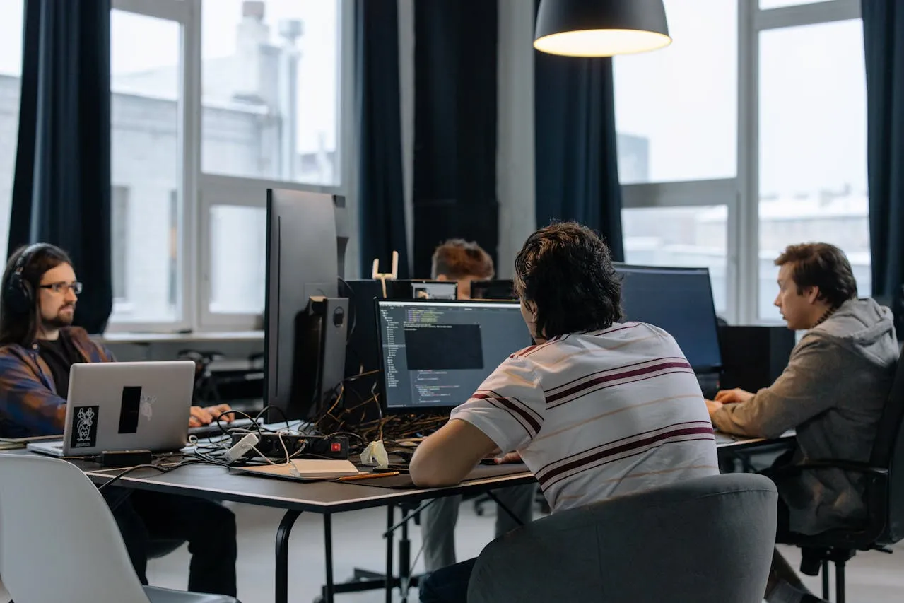 50 B2B Reliance on Legacy Coding Languages Stats – Critical Statistics Every Enterprise Leader Should Know in 2026