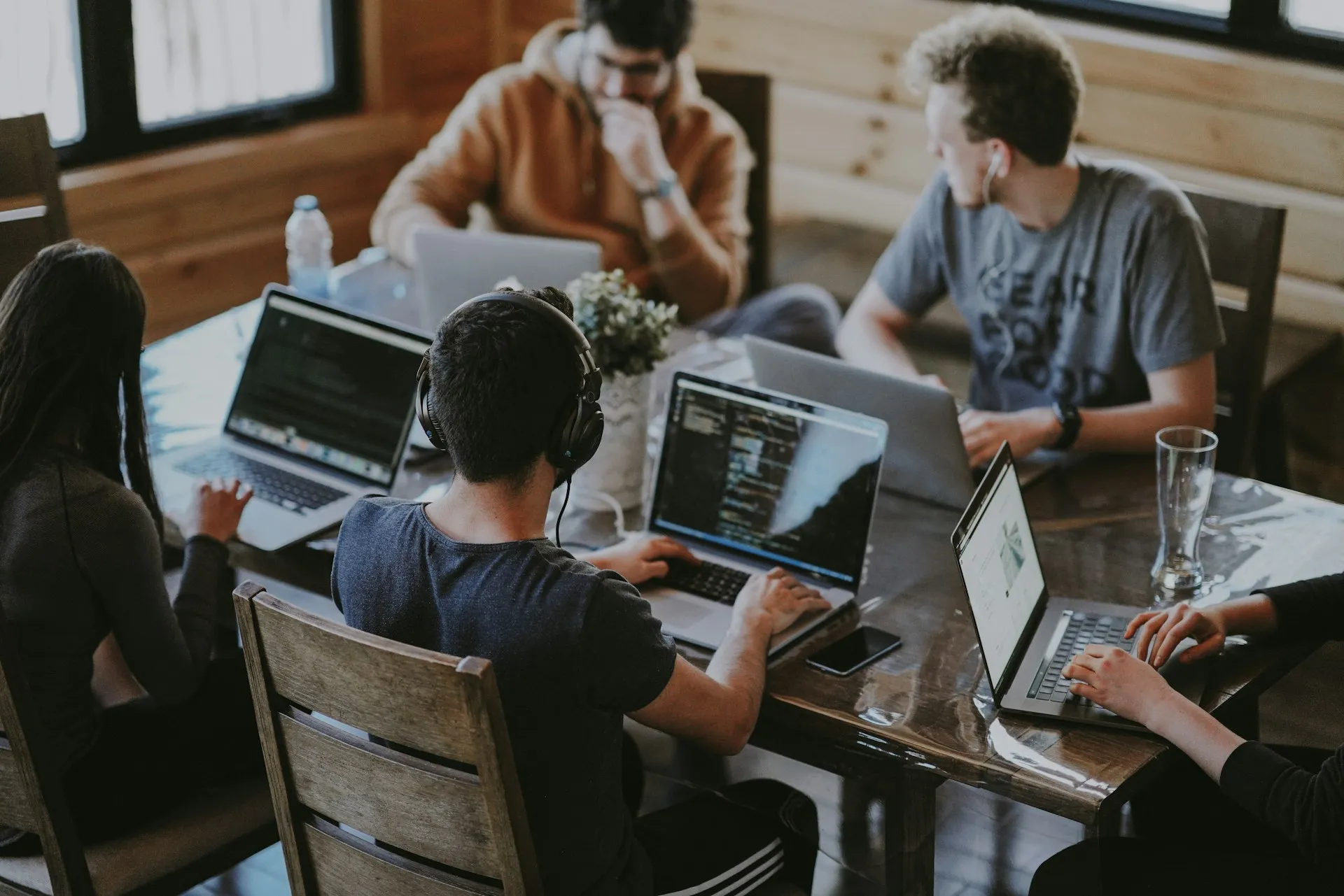 How to Build a Simple CRM with Adalo and Airtable
