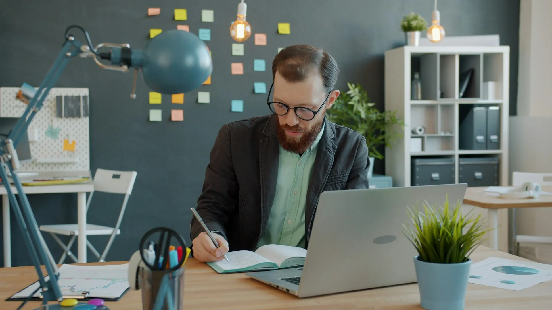 How to Build a Booking & Appointments App from Google Sheets with Adalo